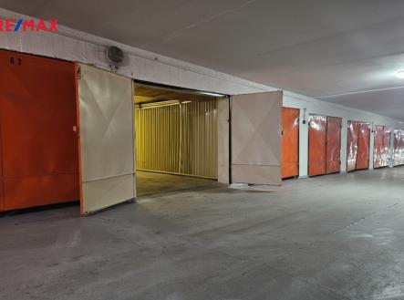 jan-humhal-prodej-garaze-ratiborska-6o.png | Prodej - malý objekt/garáž