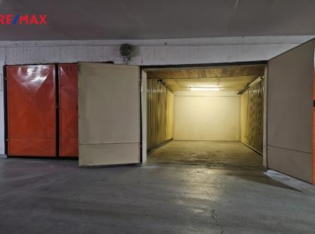 jan-humhal-prodej-garaze-ratiborska-7o.png | Prodej - malý objekt/garáž