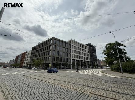 f4d26e0e-82b1-4c77-b27b-b97aedb2e4f9-1-105-c.jpeg | Prodej - hotel, 1 594 m²