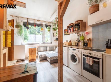 garazobyt-hostavicka-5.jpg | Prodej - dům/vila, 35 m²