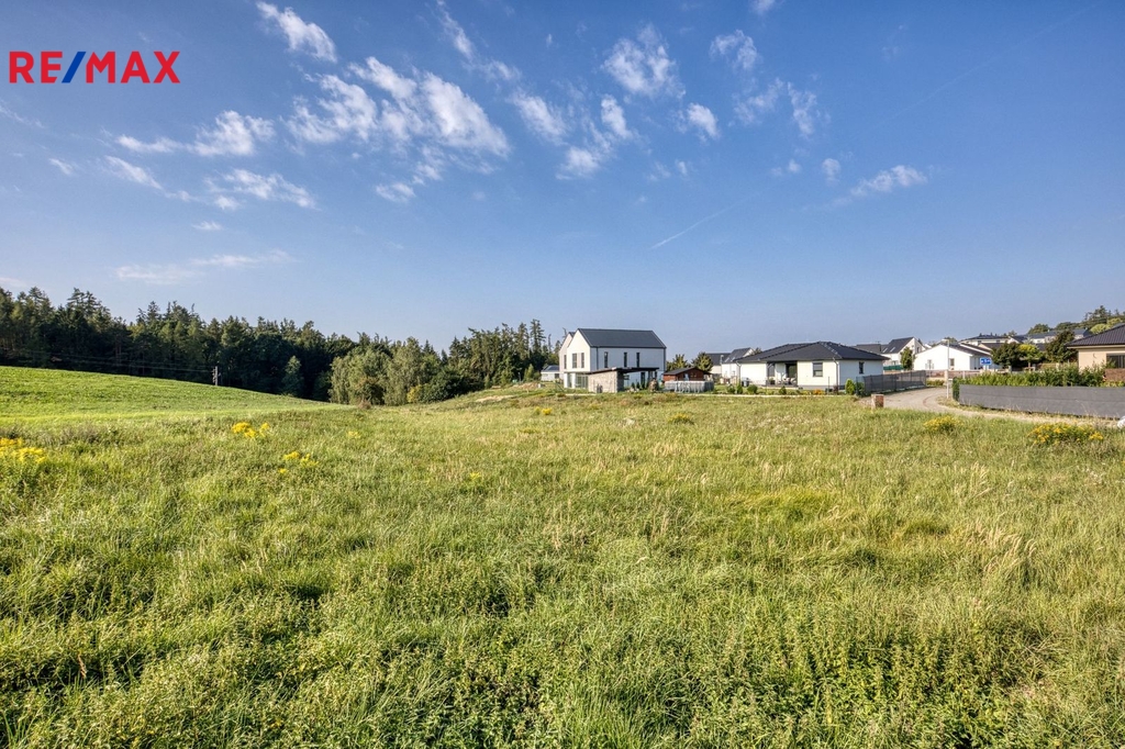 Pohled na pozemek