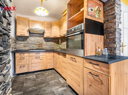 kuchyn-1.2.jpg | Prodej bytu, 2+1, 59 m²