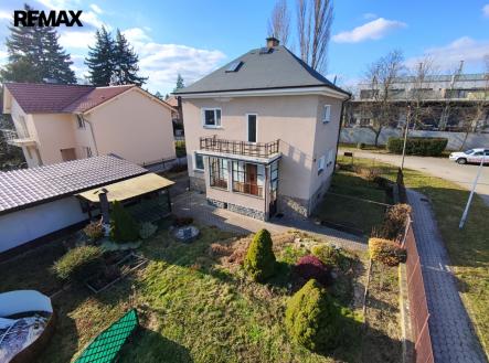 hover-20260225-1772030165093.jpg | Prodej - dům/vila, 180 m²