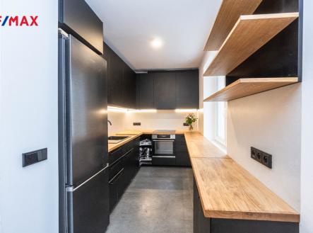 mh7-9116.jpg | Pronájem bytu, 4+kk, 73 m²