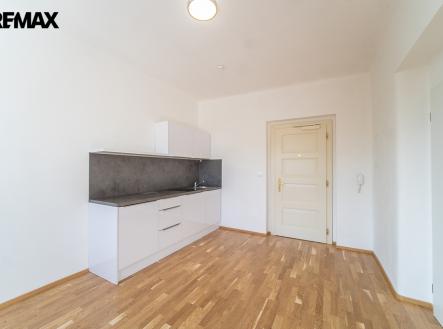 byty-cesky-brod-21.jpg | Pronájem bytu, 1+kk, 24 m²