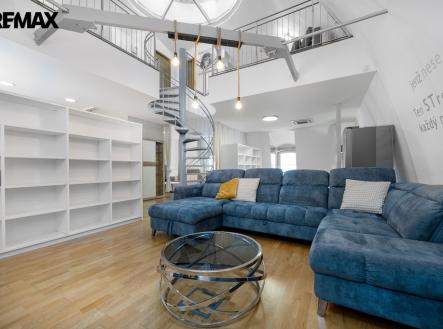 obyvaci-pokoj-1.jpg | Pronájem bytu, atypický, 146 m²