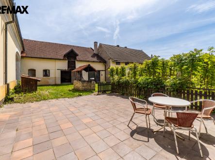 kresov-037.jpg | Prodej - zemědělský objekt, 7 871 m²