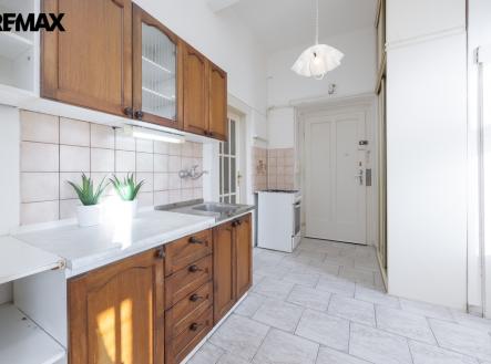 Předsíň + Kuchyňský kout | Prodej bytu, 2+kk, 51 m²