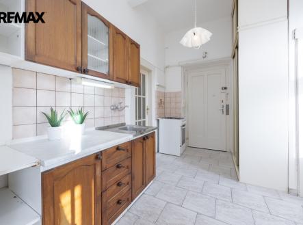 Předsíň + Kuchyňský kout | Prodej bytu, 2+kk, 51 m²