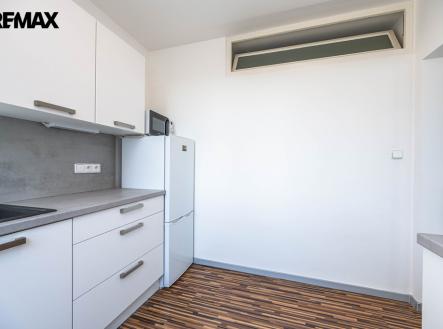 mh7-0148.jpg | Pronájem bytu, 3+1, 70 m²