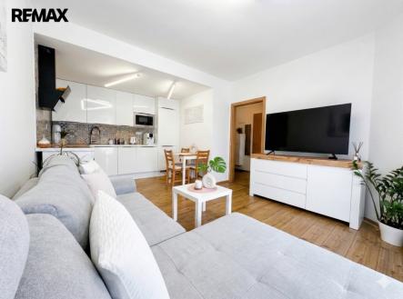 Pronájem bytu, 2+kk, 43 m² obrázek