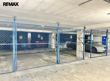 img-7380.jpeg | Prodej - malý objekt/garáž