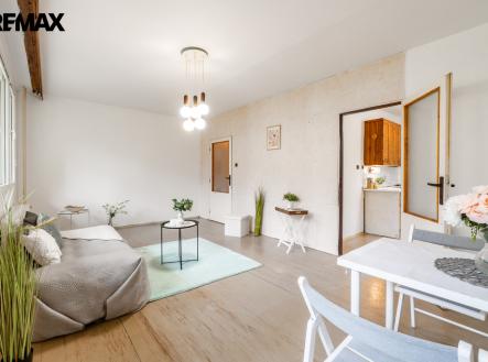 002.jpg | Pronájem bytu, 3+1, 73 m²