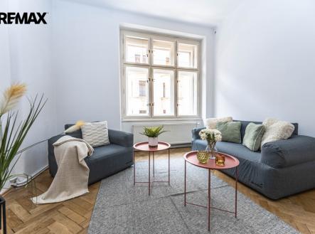 jan-humhal-reality-obyvaci-pokoj.jpg | Prodej bytu, 3+kk, 67 m²