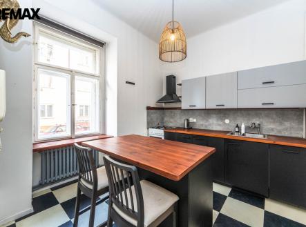 mh7-1115-1.jpg | Pronájem bytu, 2+1, 57 m²