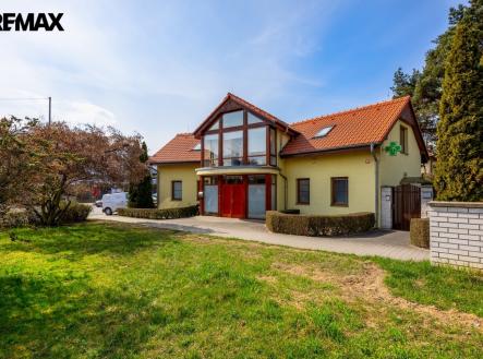 Pronájem - obchodní prostor, 120 m² obrázek