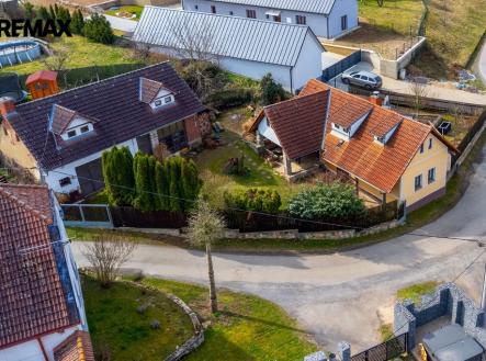 Pohled na dům | Prodej - chata/rekreační objekt, 121 m²
