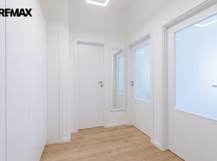18-horni-strom-03-2.jpg | Prodej bytu, 2+kk, 44 m²
