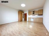 Pronájem bytu, 1+kk, 30 m²