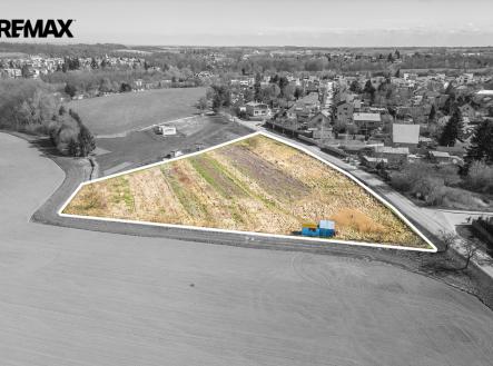 pozemek-uvaly-1-hranice.jpg | Prodej - pozemek, zahrada, 11 526 m²