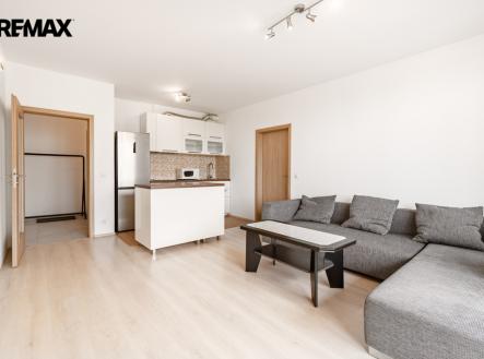 marova-12.jpg | Pronájem bytu, 2+kk, 65 m²