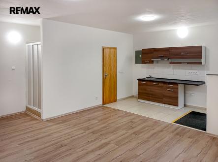 img-7572.jpg | Prodej - jiné, 37 m²