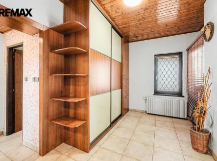 Vstupní hala | Prodej - dům/vila, 189 m²