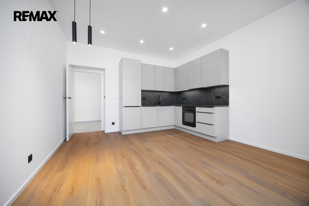 Obývací pokoj s kuchyní