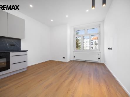 Obývací pokoj s kuchyní | Pronájem bytu, 2+kk, 46 m²