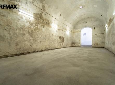 skladove-prostory-pivovar-1.jpg | Pronájem - skladovací prostor, 312 m²