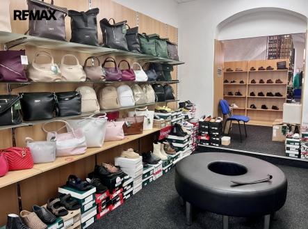 img-7642.jpeg | Pronájem - obchodní prostor, 61 m²