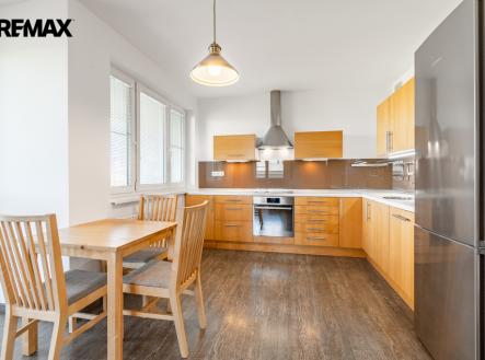 prazska-17.jpg | Pronájem bytu, 2+kk, 62 m²