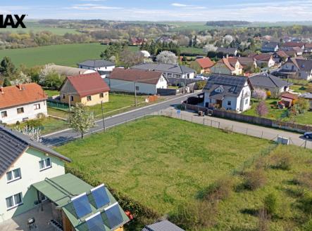 dji-20260417092240-0765-d-dji-20260417092240-0767-d.jpg | Prodej - pozemek pro bydlení, 1 032 m²