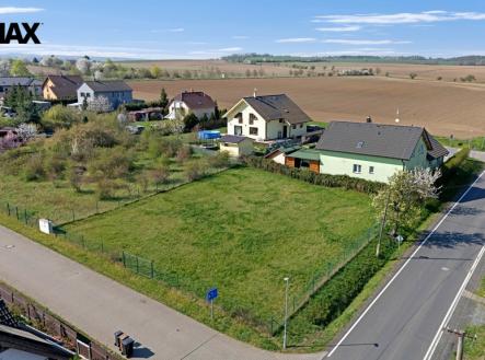dji-20260417092122-0759-d-dji-20260417092122-0761-d.jpg | Prodej - pozemek pro bydlení, 1 032 m²