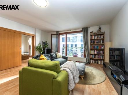 mh7-3331.jpg | Pronájem bytu, 2+kk, 77 m²