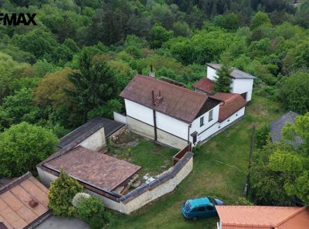 dji-20260519151105-0037-d.jpg | Prodej - dům/vila, 132 m²