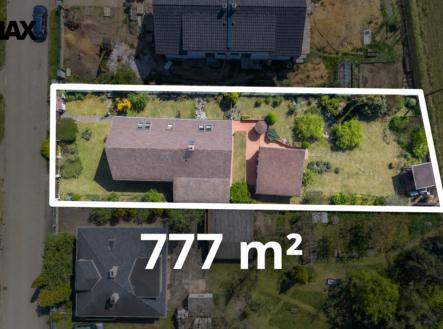 Pozemek | Prodej - dům/vila, 144 m²