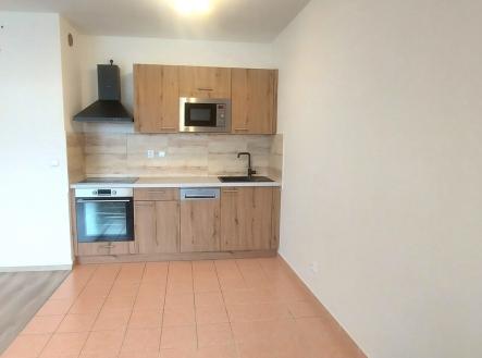kuchyn-linka-nova.jpg | Pronájem bytu, 1+kk, 33 m²