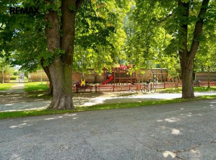 aad9fdee-f113-49f1-81bb-28a7ca4a5364.jpeg | Prodej - dům/vila, 190 m²
