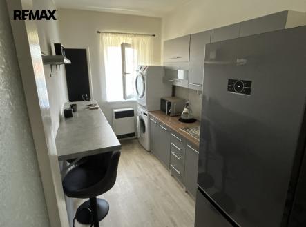 Kuchyně | Pronájem bytu, 1+1, 28 m²