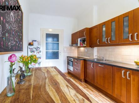 kuchyň | Pronájem bytu, 1+1, 47 m²