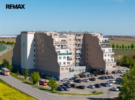 dji-20260429160333-0504-d-hdr.jpg | Prodej bytu, 3+kk, 62 m²