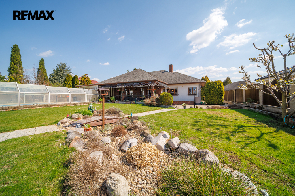 516a8173-hdr.jpg