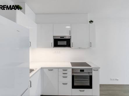 kuchyňská linka | Pronájem bytu, 1+kk, 47 m²