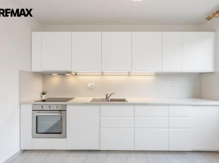 a7404157.jpg | Pronájem bytu, 3+1, 85 m²