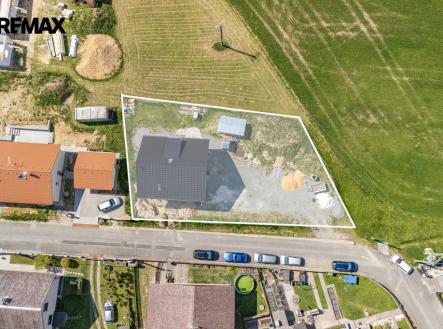 dji-20260518110025-0002-d-1.jpg | Prodej - dům/vila, 153 m²