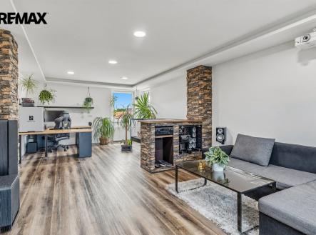obyvak2.jpg | Prodej - dům/vila, 157 m²