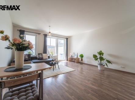 byt-za-lipou-2.jpg | Pronájem bytu, 1+kk, 43 m²