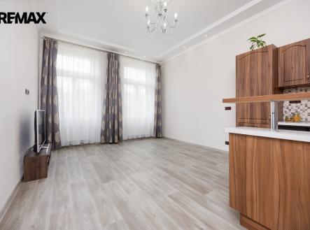 Obývací pokoj + kk | Prodej bytu, 3+kk, 74 m²