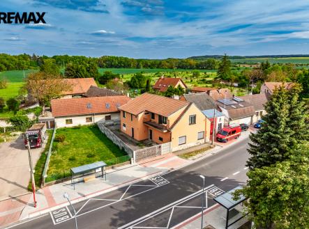 dji-20260522171930-0877-d.jpg | Prodej - dům/vila, 240 m²